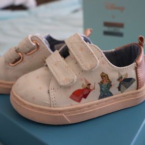 Toddler Disney Toms shoes